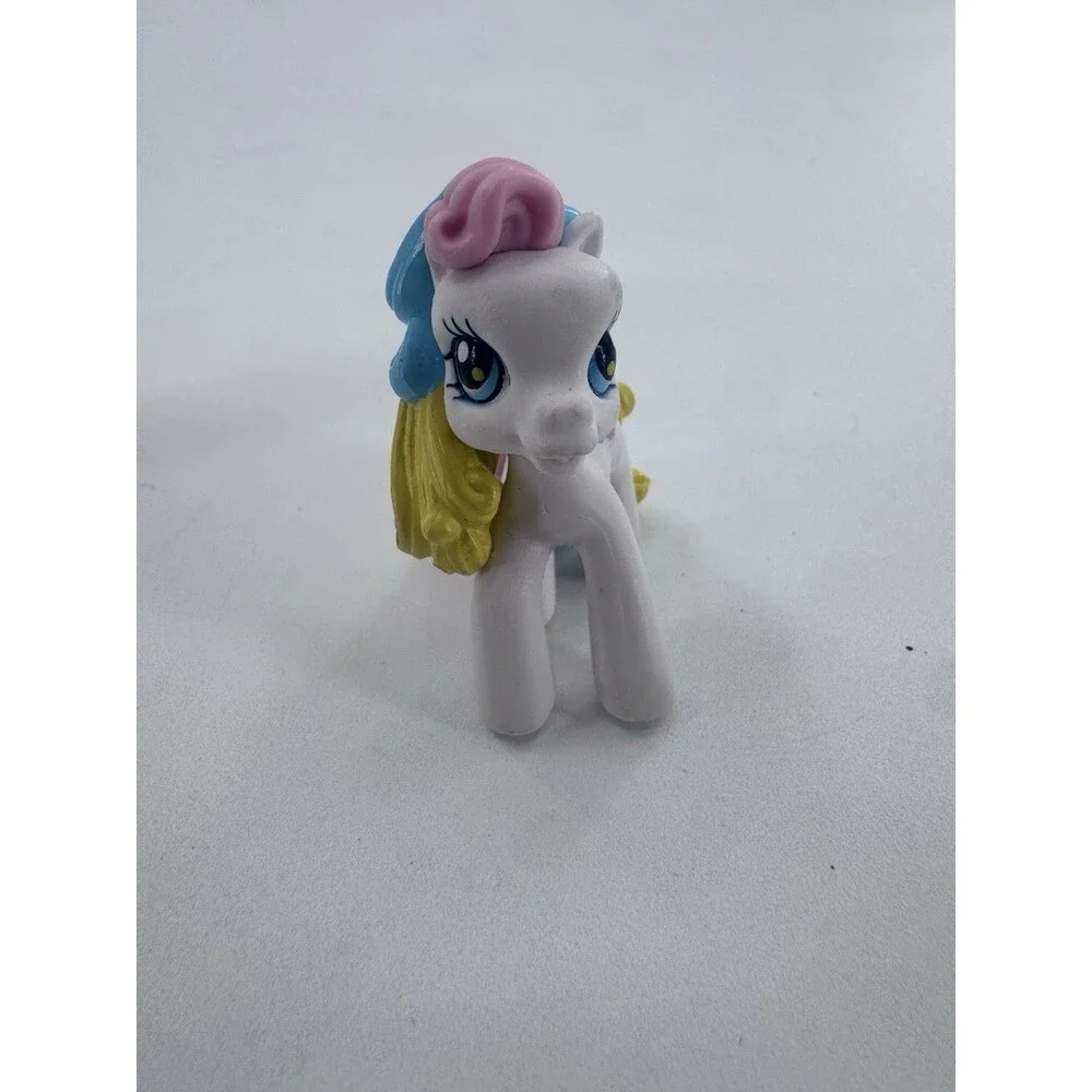 MY LITTLE PONY PONYVILLE Mini Figures G3 Bay Breeze and Blossomfourth 2006